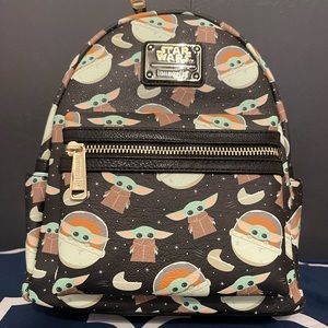 Loungefly disney park baby yoda gorgu backpack